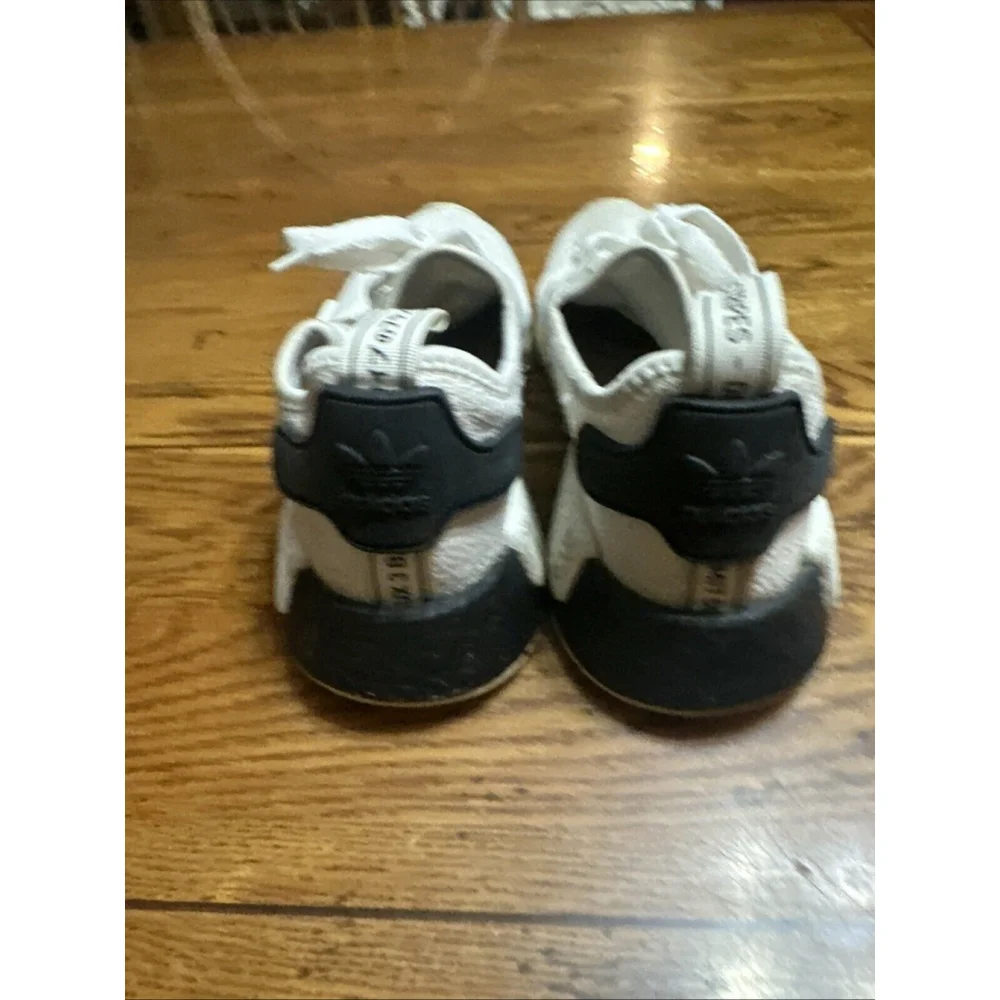 Mens Size 6.5 Adidas NMD R1 White Black Gradient Running Sneakers GX9299